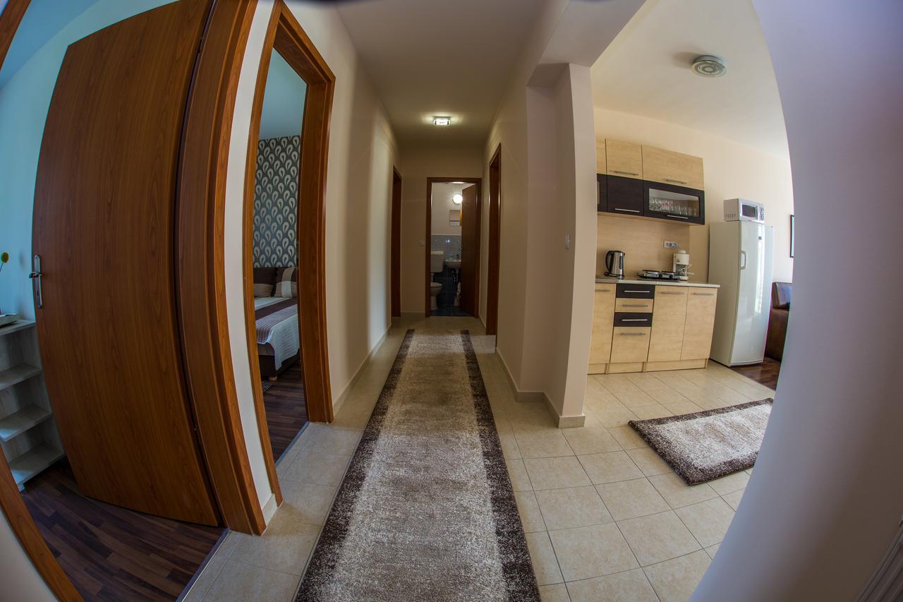 Aqua Line Apartmanhaz Гайдусобосло Екстер'єр фото